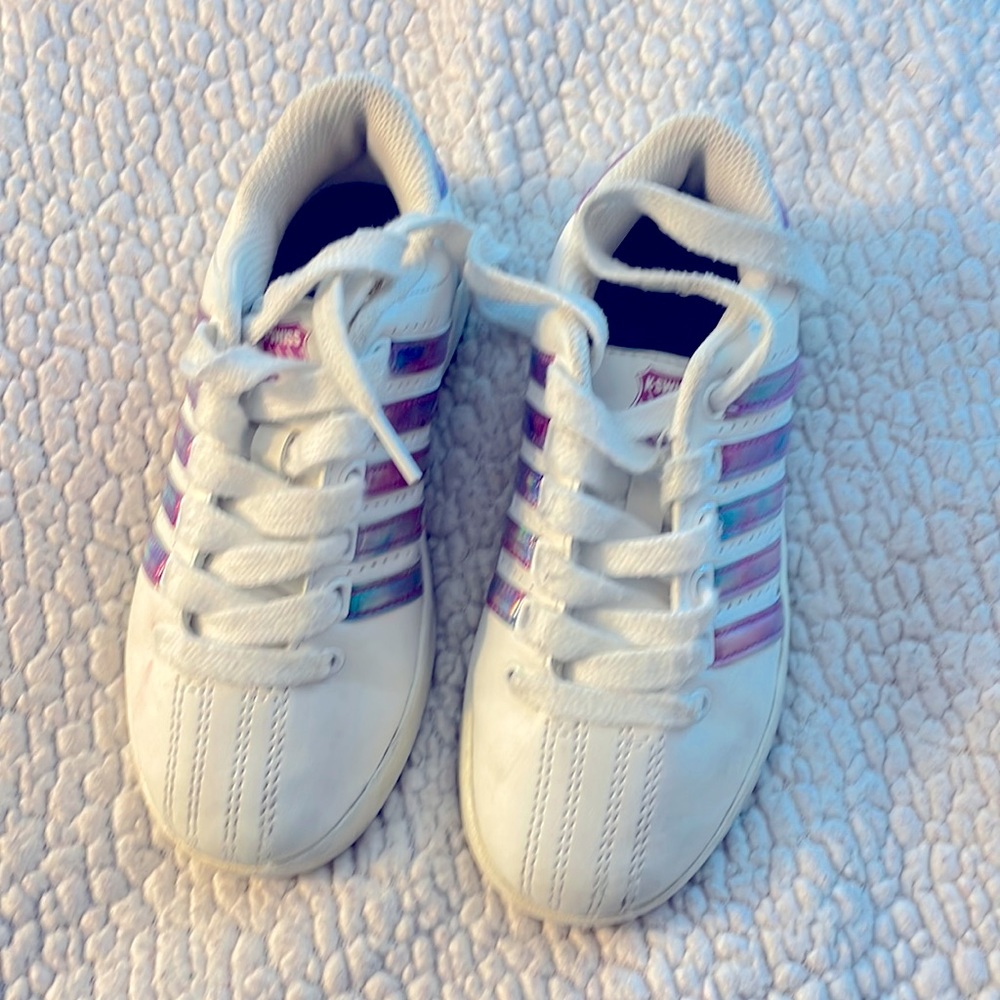 K Swiss